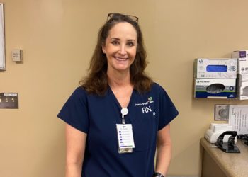 Saddleback Nursing Studentin Karen Mooney